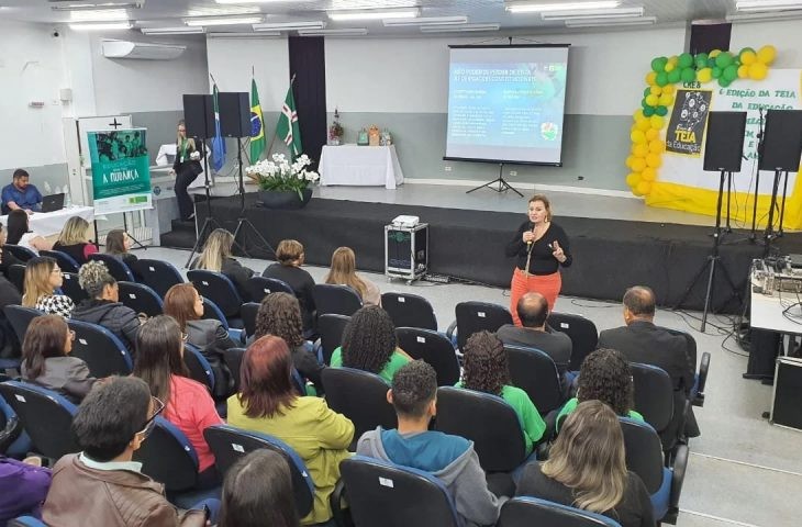 CRE-8 de Naviraí recebe 6ª edição da Teia da Educação 2022