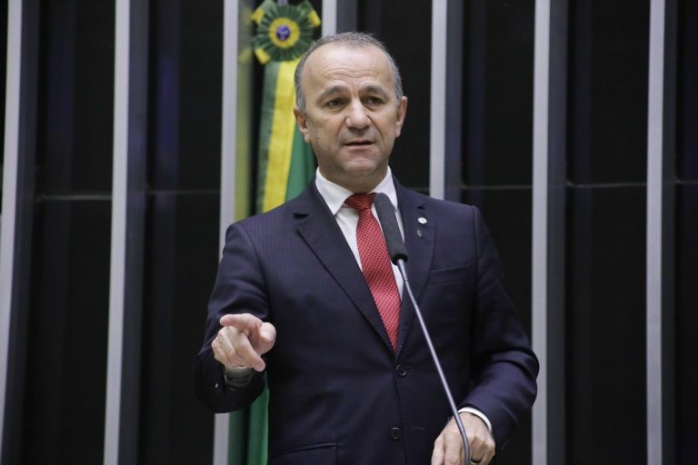 Comissão rejeita projeto que suspendia resolução que trata do Simples
