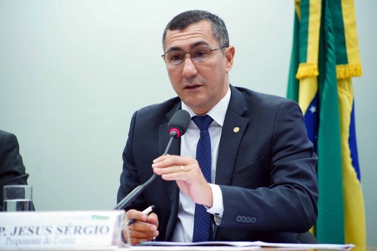 Comissão aprova projeto que garante cumprimento de convênios assinados por estatais privatizadas