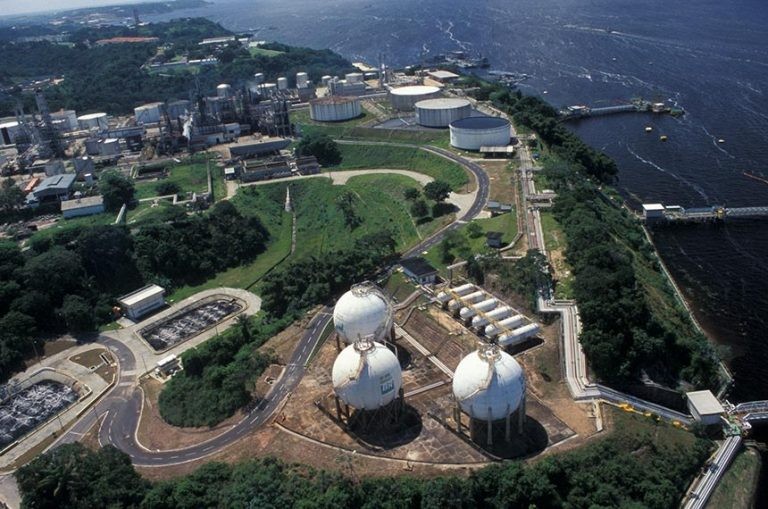 Cancelado debate sobre a venda da Refinaria de Manaus em aumento de combustíveis