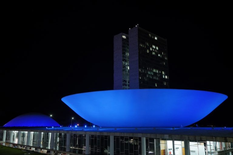 Congresso terá iluminação azul pelo Dia do Orgulho Autista