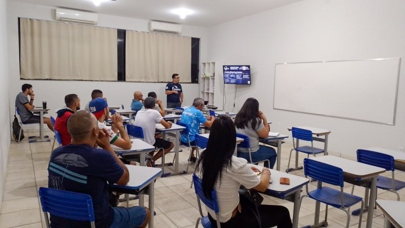 Esporte oferece cursos de capacitação em vôlei e tênis de mesa em Lucas do Rio Verde