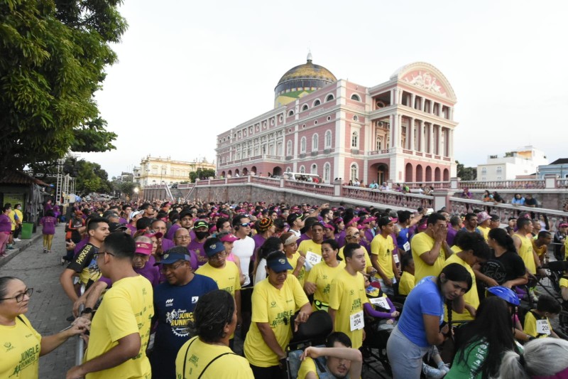 Corrida em comemoração aos 125 anos do Teatro Amazonas reúne 1.500 atletas