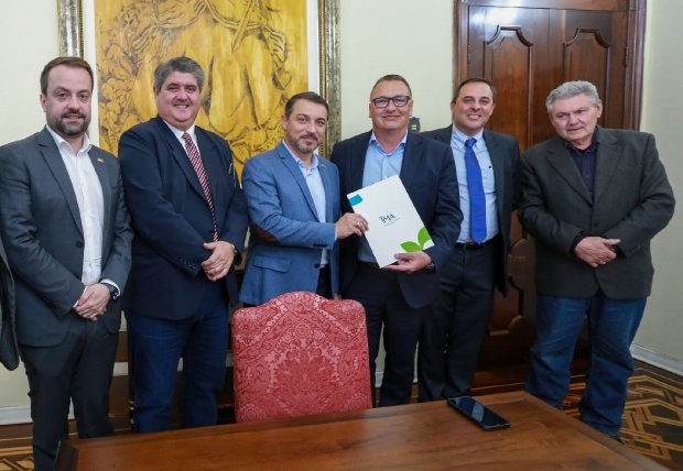 Estado entrega licenças ambientais para as unidades da Berneck de Lages e Curitibanos