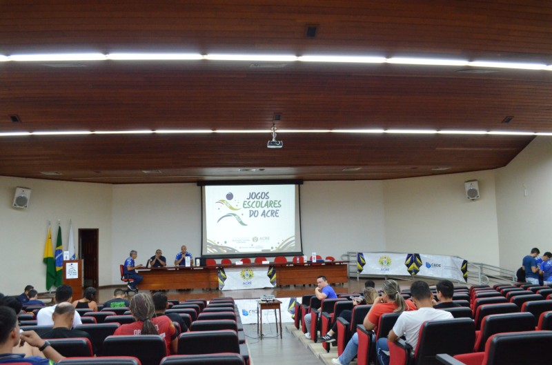 Educação realiza congresso técnico dos Jogos Escolares