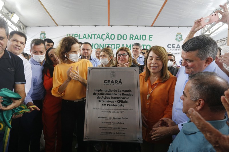 Governadora Izolda Cela entrega a 66ª base do CPRaio, Central de Videomonitoramento e conectividade em Pentecoste