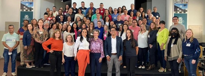 Educação visita diretores de 154 escolas das SREs Manhuaçu e Caratinga