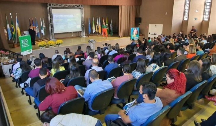 Gestores e coordenadores da CRE-5 de Dourados participam da 6ª edição da Teia da Educação 2022 