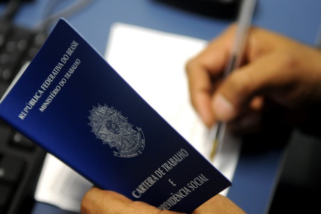 Pernambuco tem melhor mês de agosto dos últimos dez anos na geração de empregos