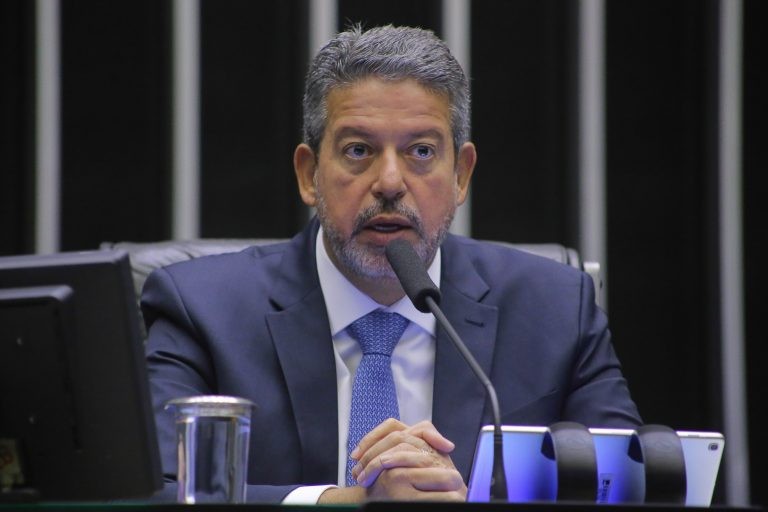 Em encontro com Fux, Lira reafirma defesa da democracia e respeito ao resultado das eleições
