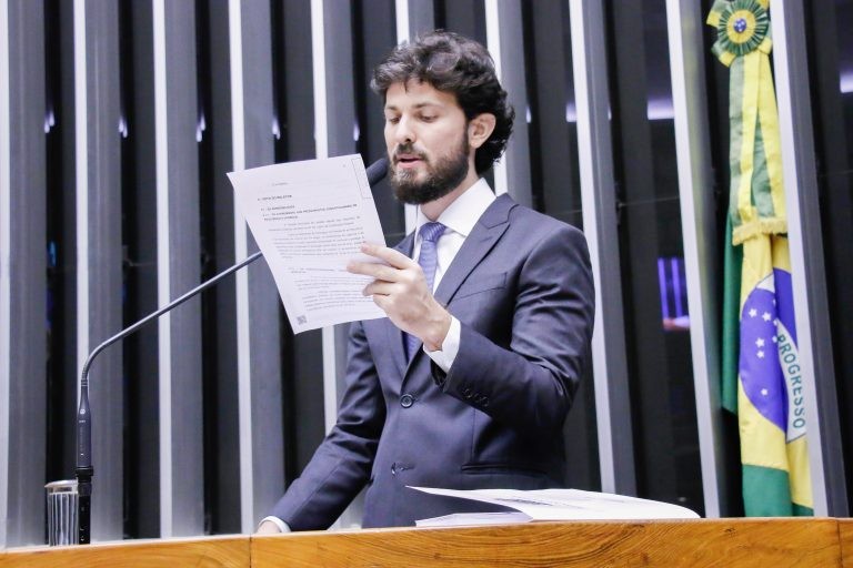 Comissão aprova projeto que inclui terapia nutricional entre os direitos da pessoa com autismo