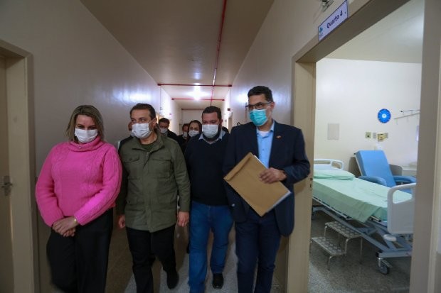 Governo do Estado fará estudo para ampliar serviços no hospital de Itaiópolis