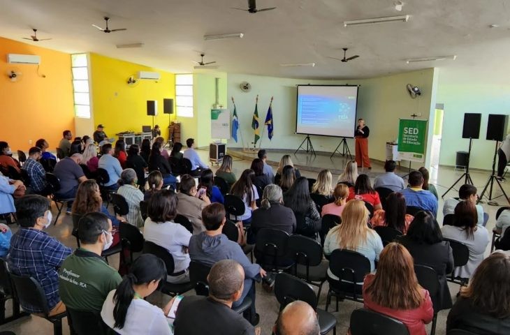 CRE-3 de Corumbá encerra 6ª edição da Teia da Educação 2022