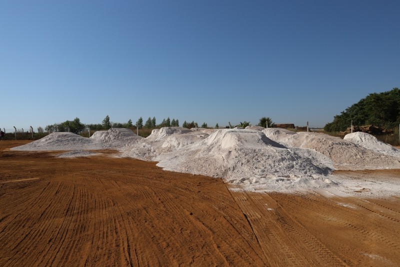 Município recebe mais de 600 toneladas de calcário para a agricultura familiar
