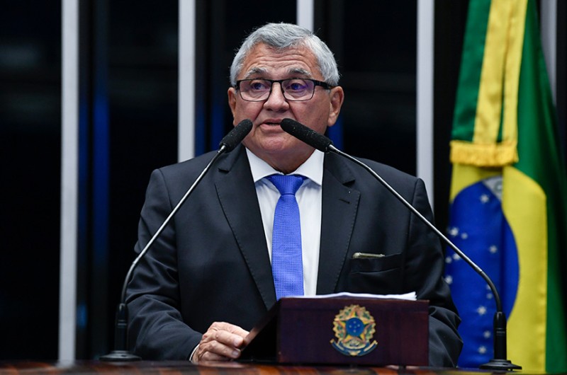 Roberth Bringel toma posse e defende mais políticas públicas de combate à fome