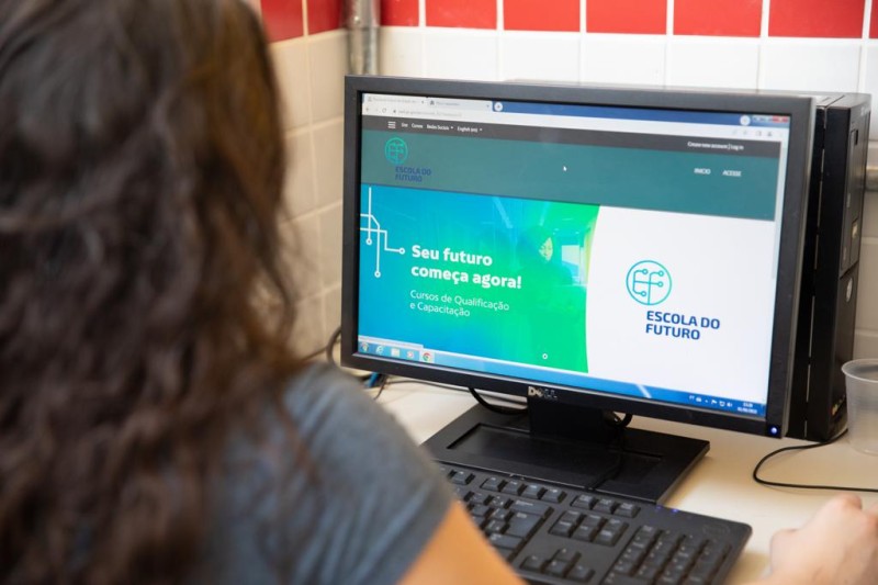 Escolas do Futuro abrem 1.650 vagas gratuitas para cursos