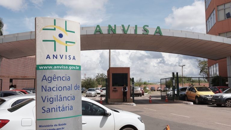 Comissão discute tratamento de doença rara que provoca morte precoce de crianças