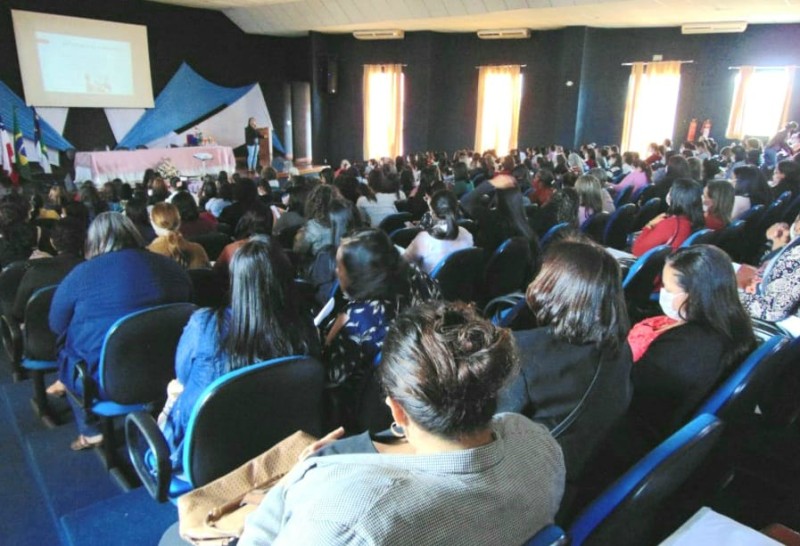 Secretaria Municipal de Educação realiza mais uma capacitação para manipuladores de alimentos da rede