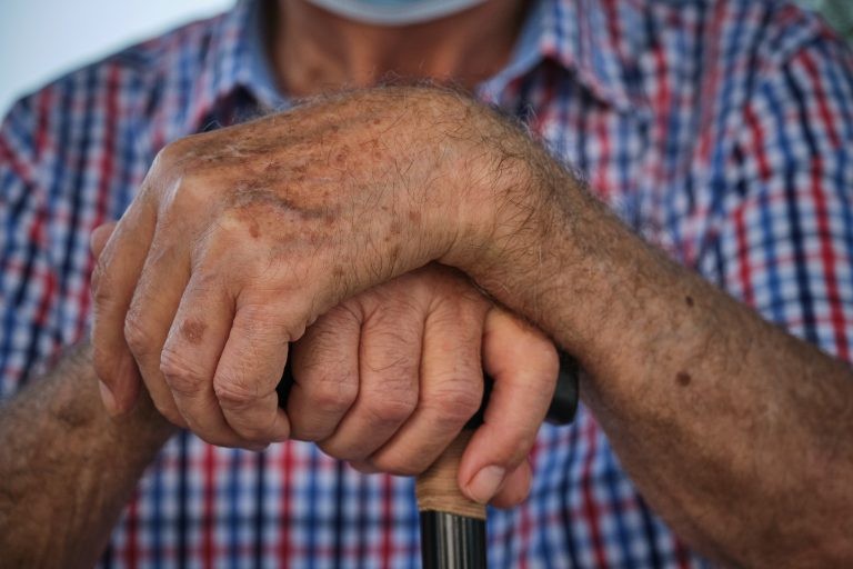 Comissão vai discutir como evitar discriminação contra idosos em contratos de seguro de vida