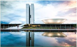 Congresso suspende visitação institucional neste sábado