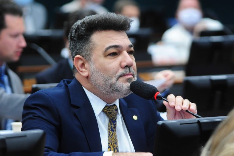 CCJ aprova criação de política para conscientizar população sobre doação de órgãos