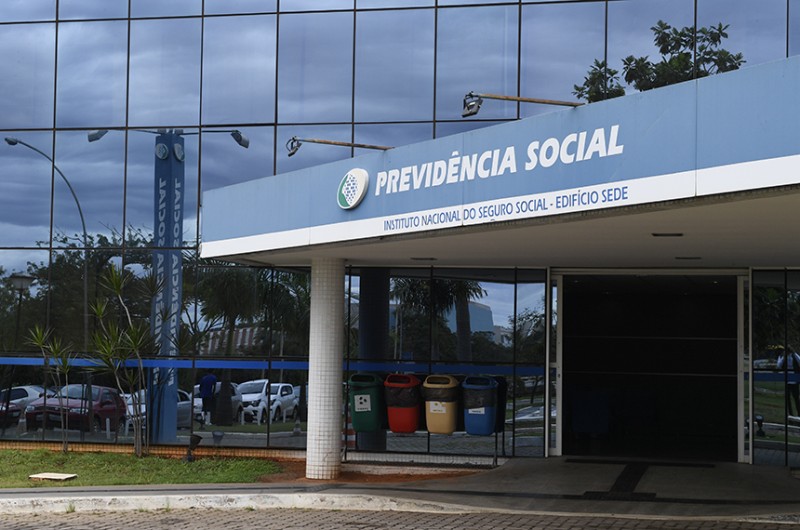 Publicada lei que libera R$ 312,7 milhões para pagar peritos