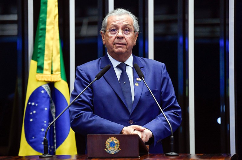 Jayme Campos retoma mandato e defende novo limite de enquadramento como MEI