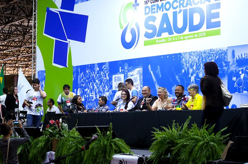 Projeto regulamenta atuação da sociedade em conselhos setoriais