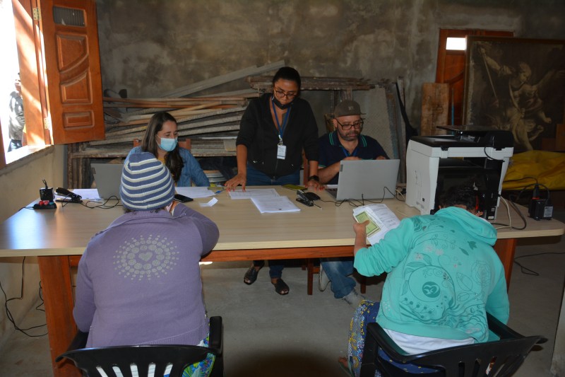 Cras Rural realiza ação comunitária no distrito de Pradoso