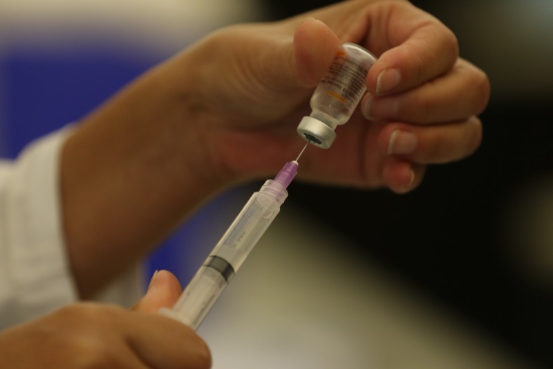 Rio vai paralisar imunização de crianças de 3 e 4 anos contra covid-19