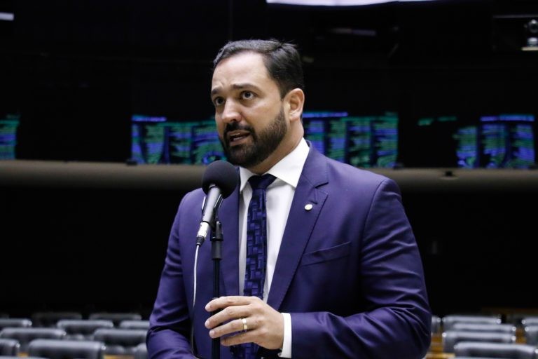 Projeto considera represas e barragens para irrigação bens de utilidade pública