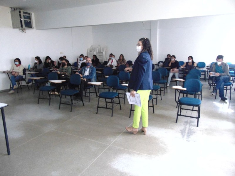 Educadores do Município participam de formação do Programa Educar Pra Valer
