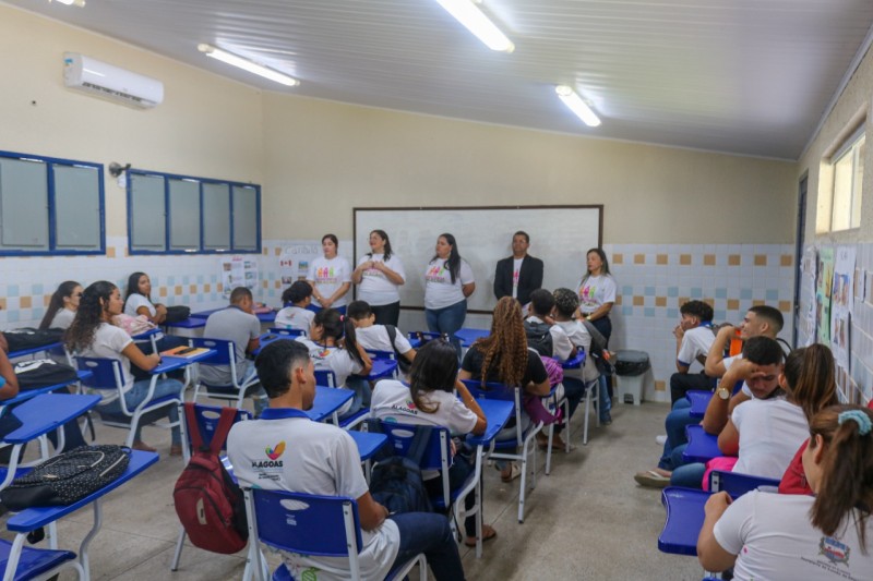 Mês em combate a Violência Contra a Mulher é encerrado com palestras em Piaçabuçu