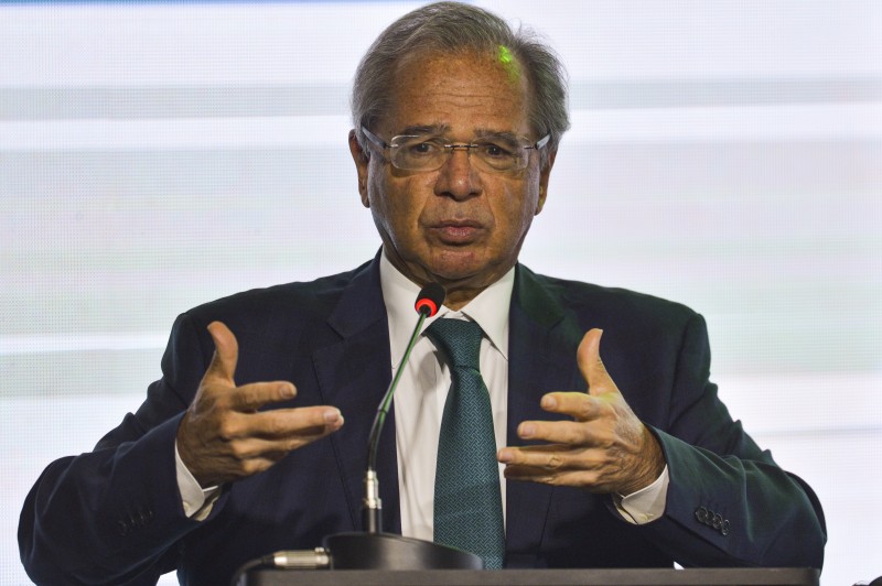 PIB cresceu o equivalente às projeções mais otimistas, diz ministro