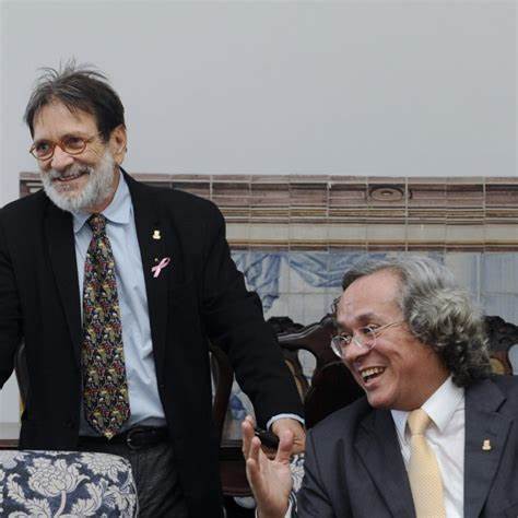 SAUDAÇÃO AO NOVO REITORADO DA UFBA.