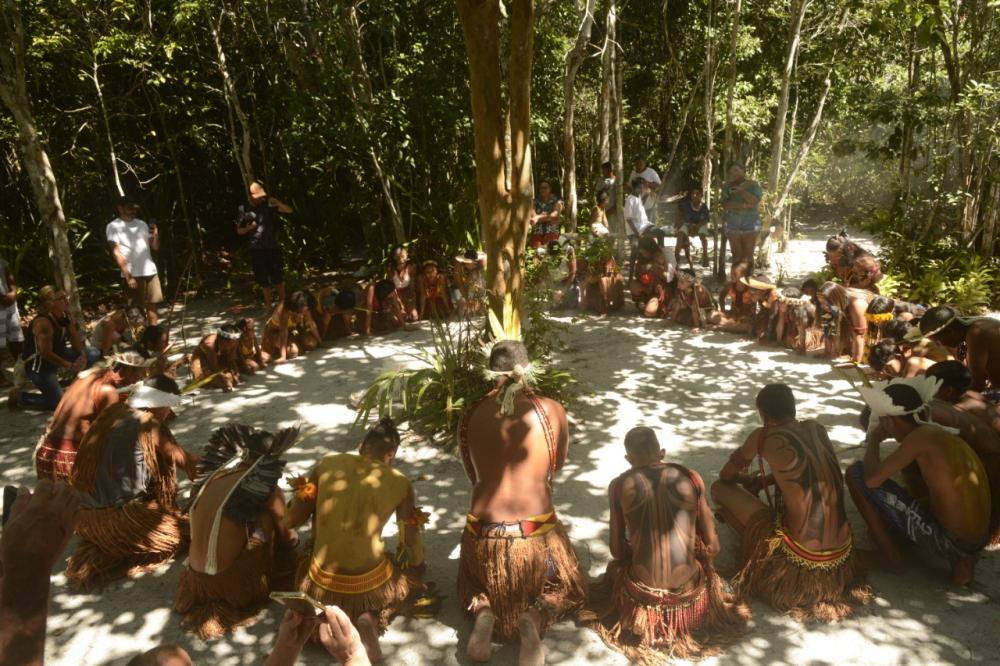 ABI OFICIALIZA DENÚNCIA E PEDE PROTEÇÃO PARA INDÍGENAS E JORNALISTAS AO GOVERNADOR DA BAHIA.