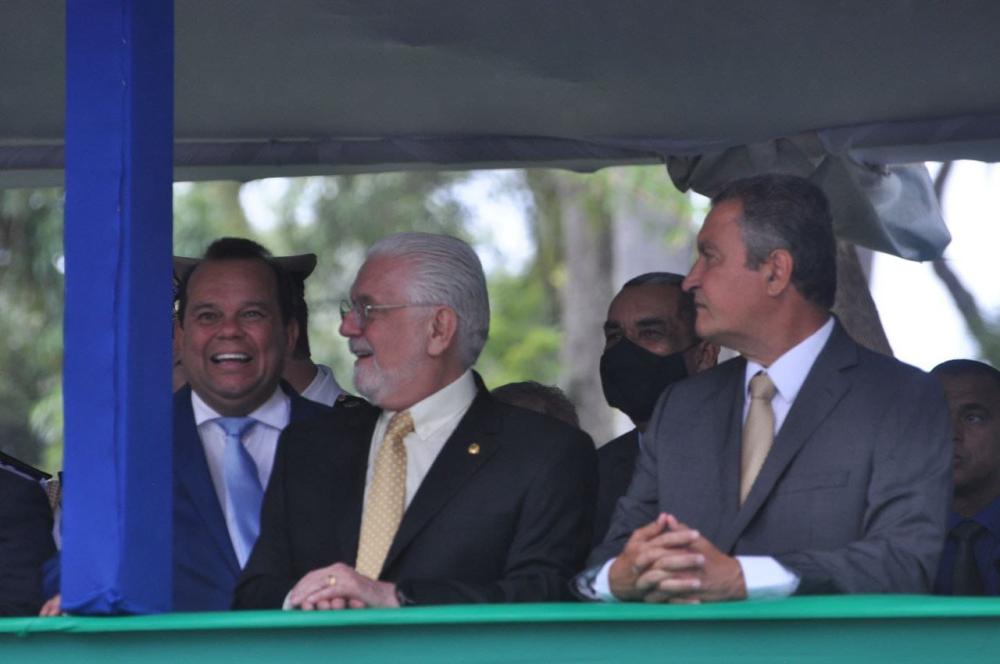 No 7 de Setembro, Geraldo Júnior defende a independência dos Poderes.