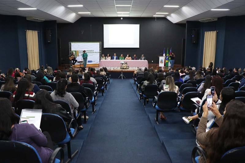 Semdes já capacitou mais de 400 trabalhadores do SUAS este ano