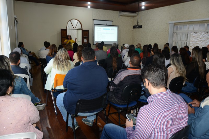 Vitória da Conquista sedia encontro sobre Plano Decenal dos Direitos Humanos da Criança e do Adolescente
