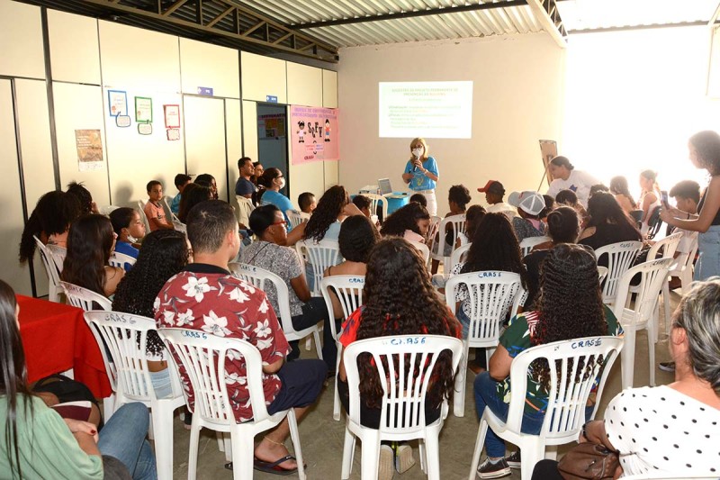 Cras 6 e Selo Unicef conscientizam crianças e adolescentes sobre bullying