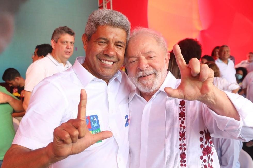 “É hora de eleger um governador que vive as mesmas lutas do povo negro e batalhador”, diz Lula.