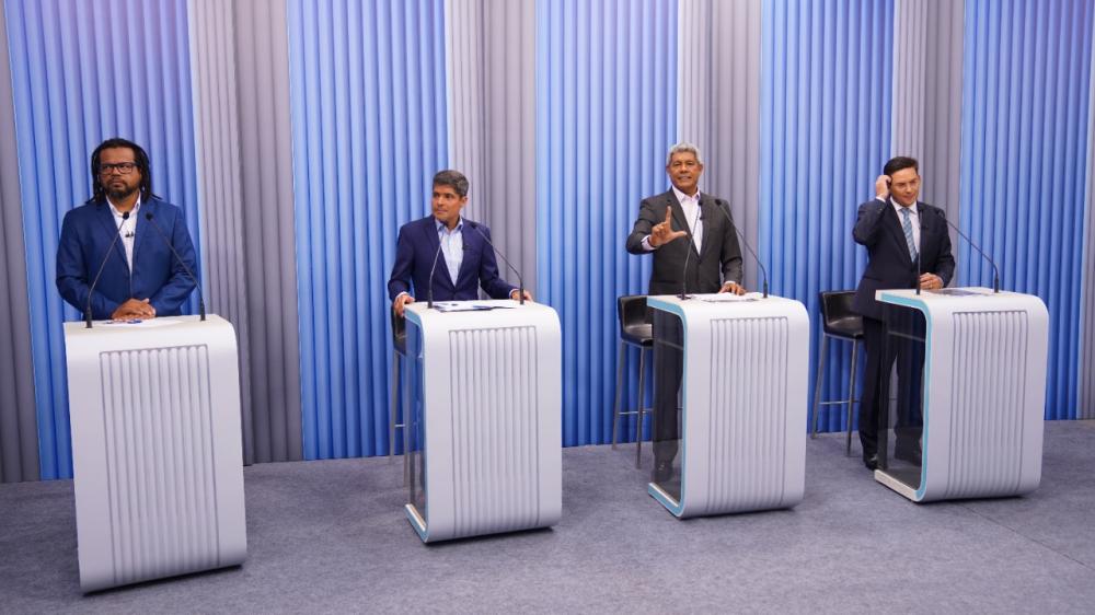 “Para mim não é tanto faz”, critica Jerônimo sobre posição de ACM Neto.