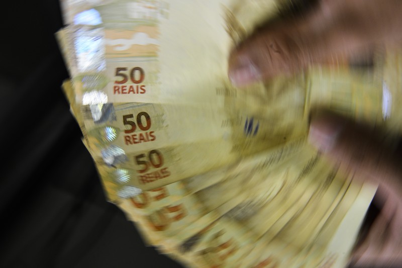 Crédito deve crescer 14,2% neste ano, prevê Banco Central