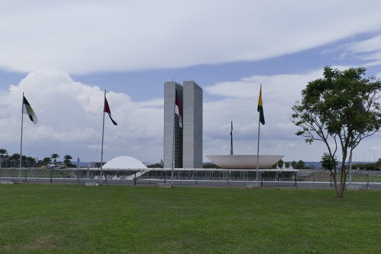 Para cientistas políticos, relação do Congresso com governo depende de quem for eleito presidente