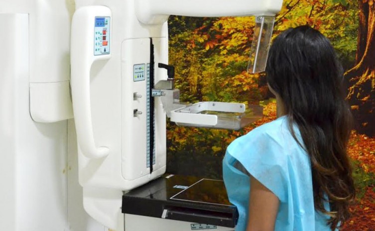 SES-TO chama atenção para o Outubro Rosa e divulga dados de câncer feminino