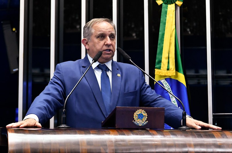 Izalci agradece aos eleitores brasilienses