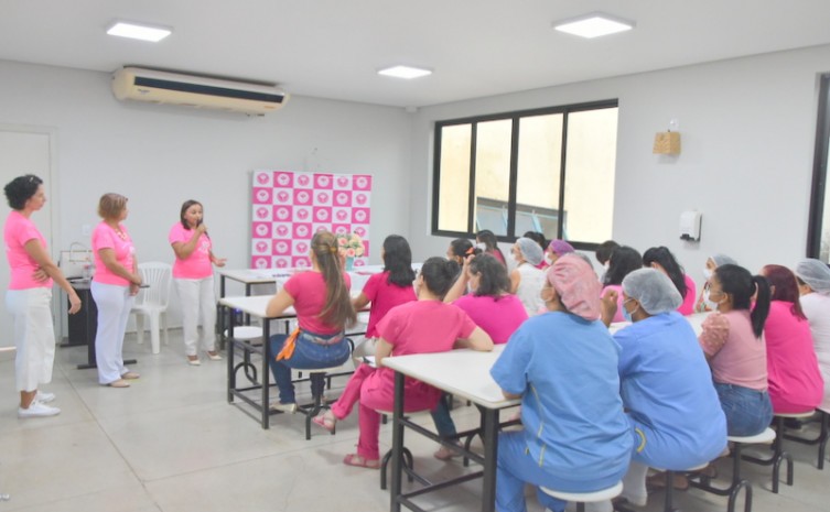 Hospital e Maternidade Dona Regina promove evento em alusão ao Outubro Rosa