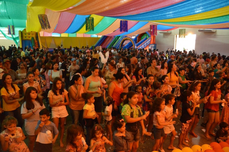 Festa do Dia das Crianças reúne grande público em Bataguassu
