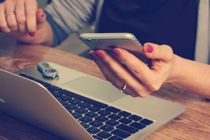 Empresárias dão dicas para construir uma marca no e-commerce