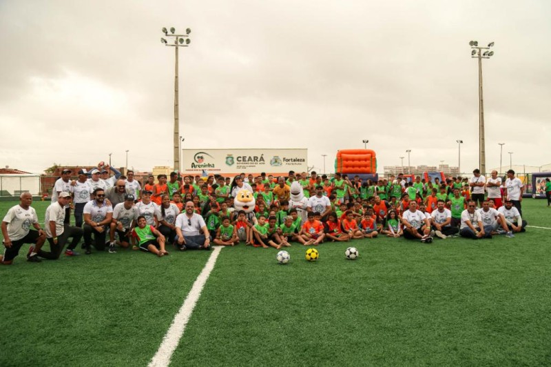 Dia das Crianças do Projeto FutPaz é comemorado com a participação de 300 crianças no Parque Dom Aloísio Lorscheider